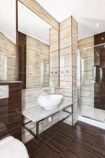 Фото номера Трехместный номер Отель Grand Boutique Hotel - dawny Hotel Kaliski Ratuszowy г. Жепин 10